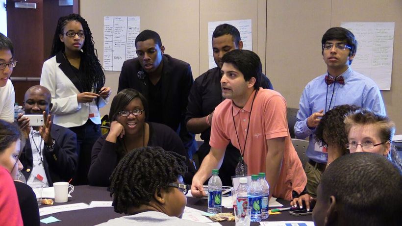 NSLS members in a leadership discussion